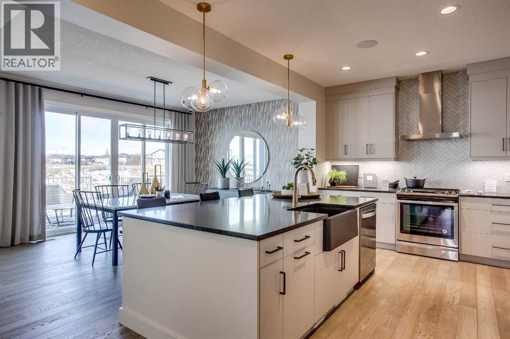 69 Rockyvale Green NW, Calgary, Alberta  T3G 0G4 - Photo 2 - A2297820