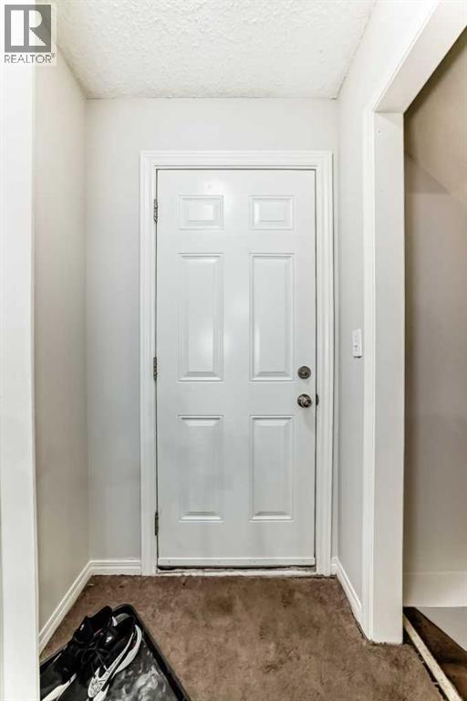 9275 Saddlebrook Drive NE, Calgary, Alberta  T3J 5M5 - Photo 16 - A2298694