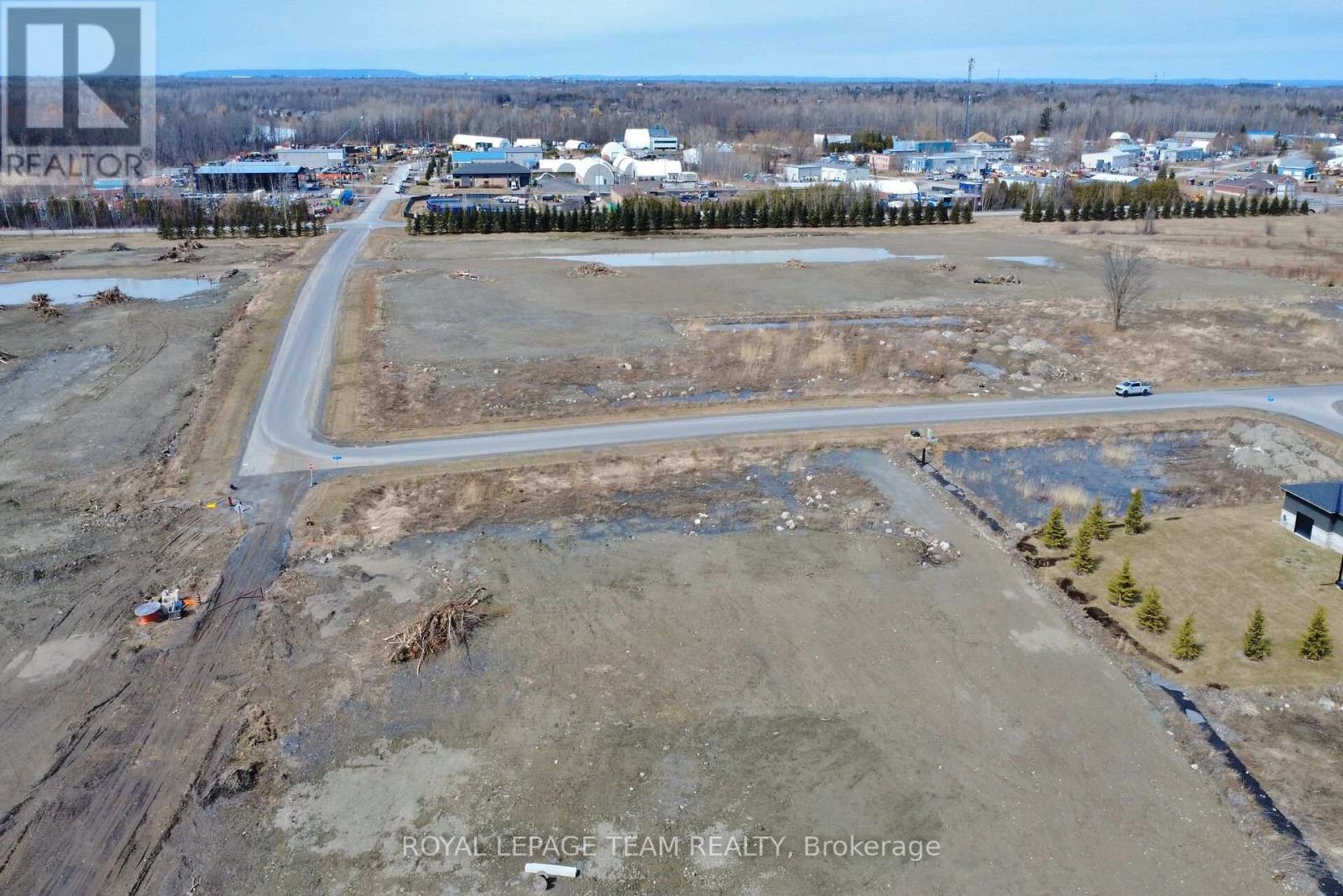 6715 Still Meadow Way, Ottawa, Ontario  K4P 0G1 - Photo 10 - X12954750