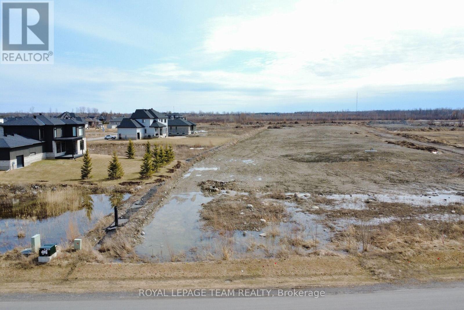 6715 Still Meadow Way, Ottawa, Ontario  K4P 0G1 - Photo 3 - X12954750