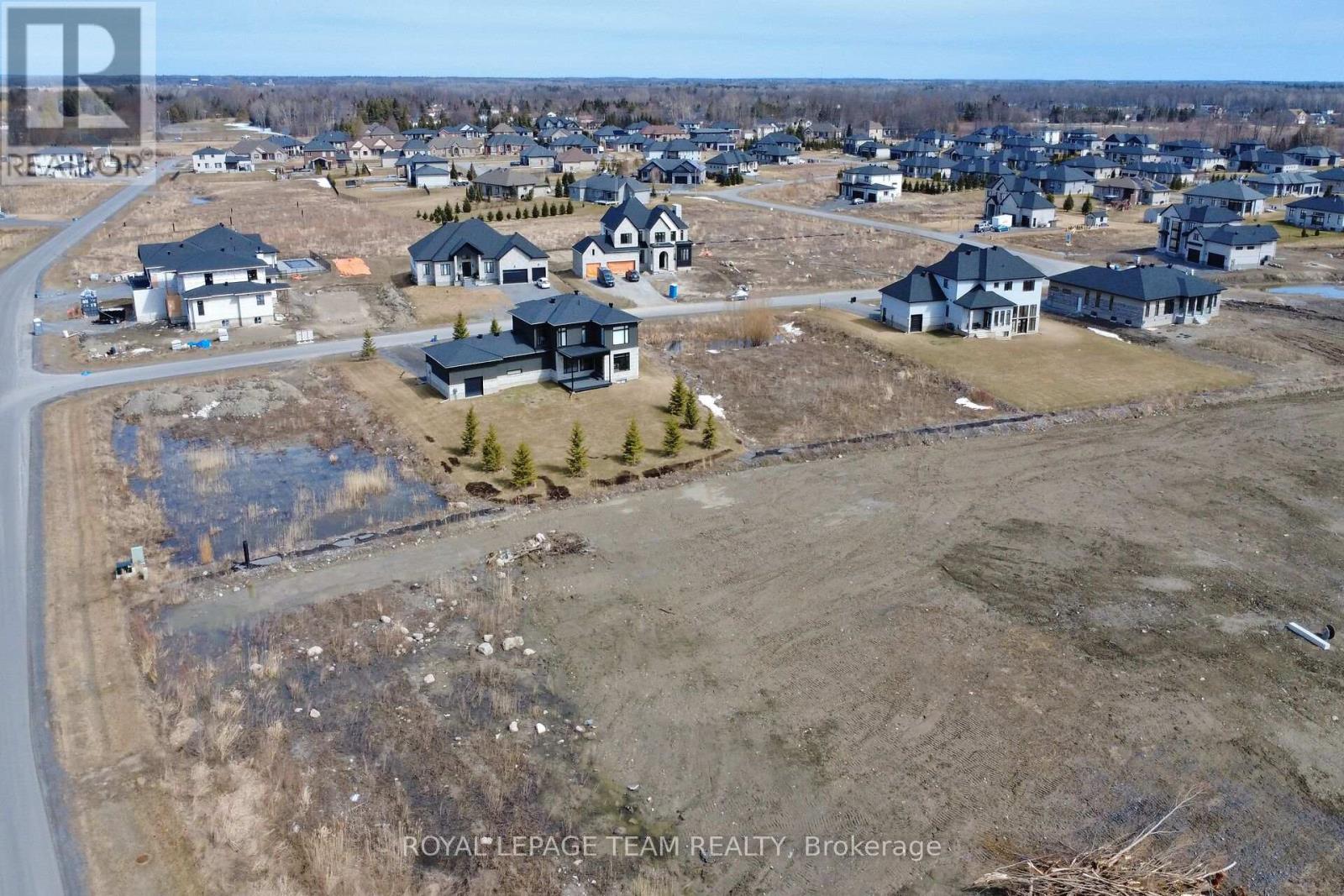 6715 Still Meadow Way, Ottawa, Ontario  K4P 0G1 - Photo 6 - X12954750