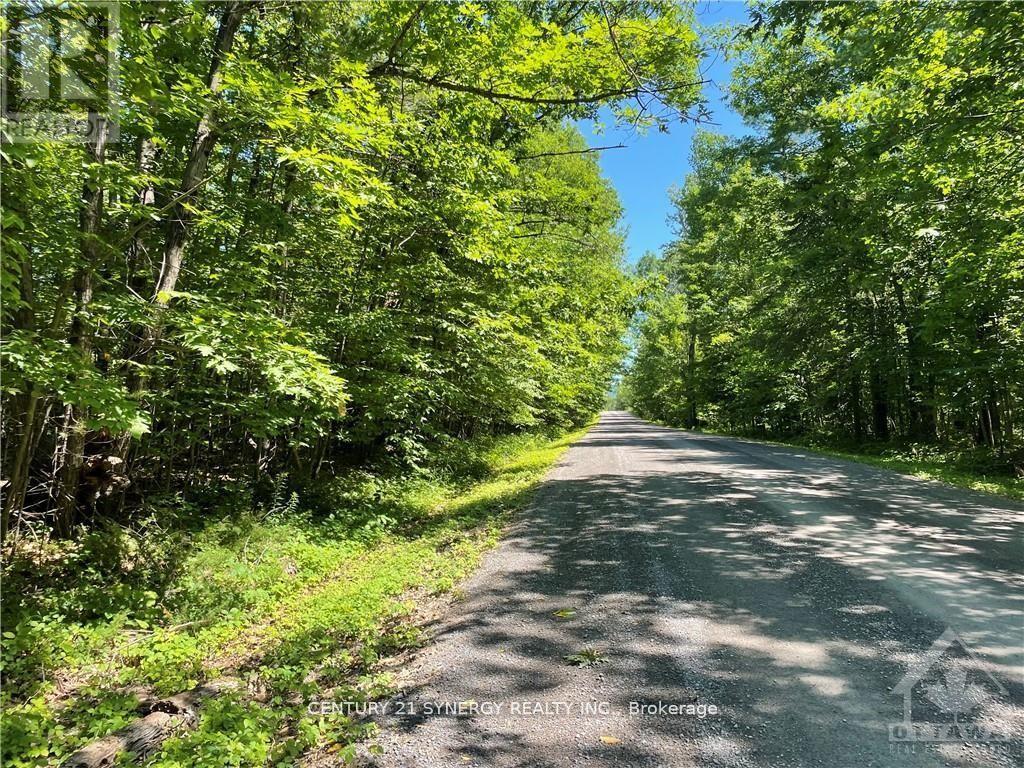 0 Armitage Avenue, Ottawa, Ontario  K0A 1T0 - Photo 2 - X12954754