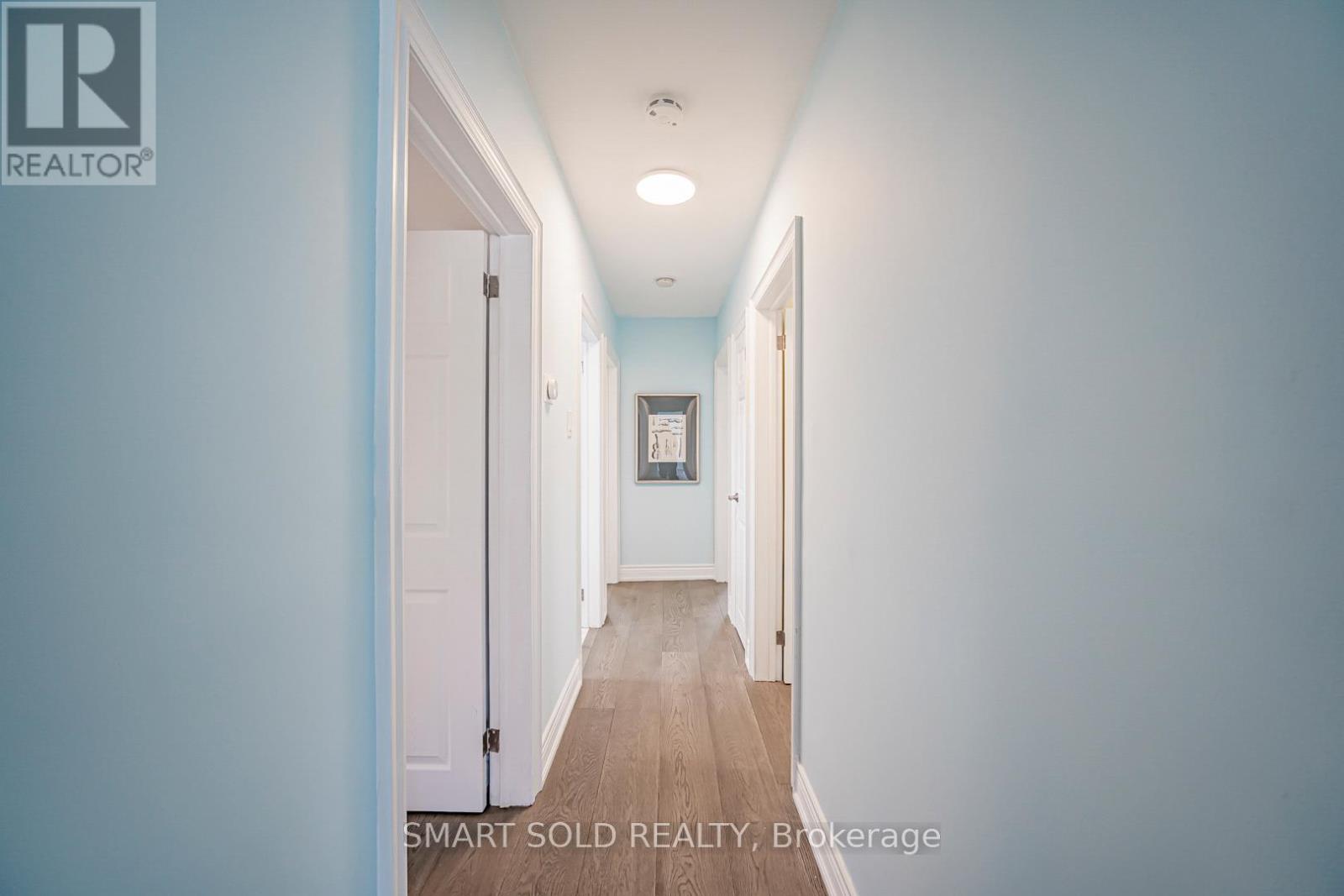 995 Garrard Avenue, Mississauga, Ontario  L5E 1L4 - Photo 16 - W12885392