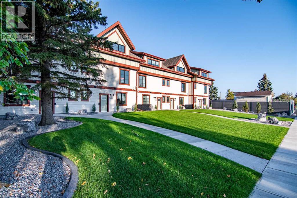 5026 48 Street, Rocky Mountain House, Alberta  T4T 1C1 - Photo 2 - A2284875