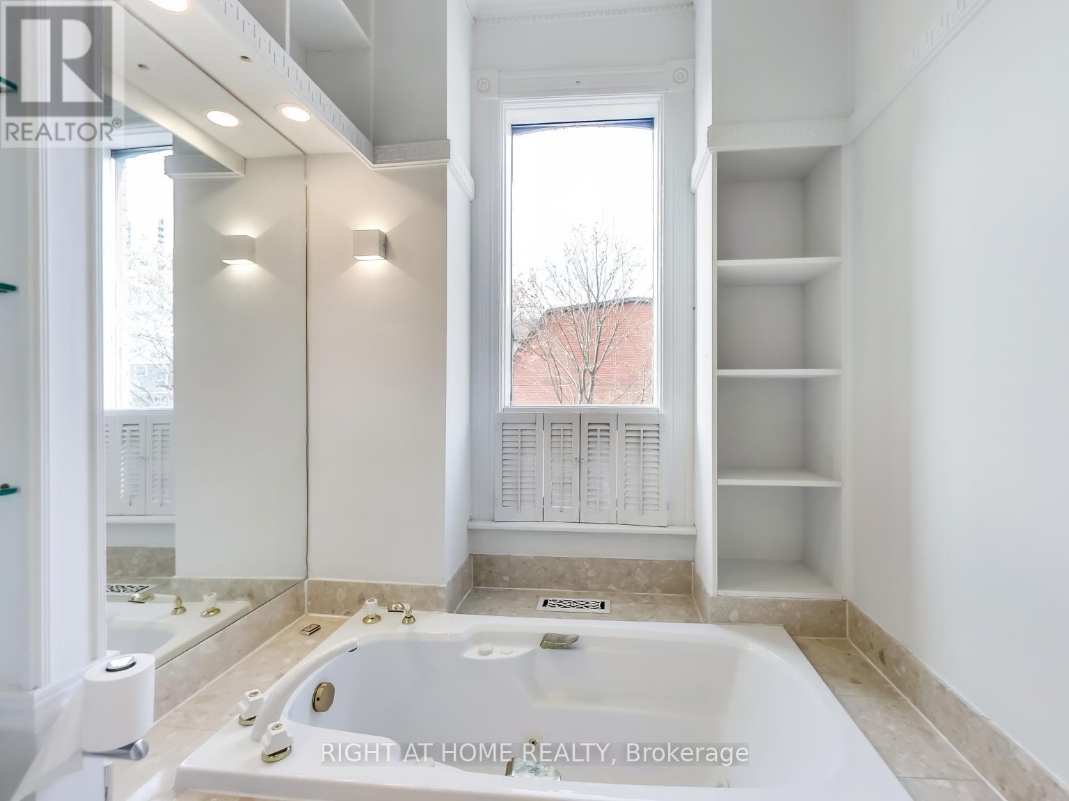 Unit 1 - 36 River Street, Toronto, Ontario  M5A 3N9 - Photo 38 - C12954738