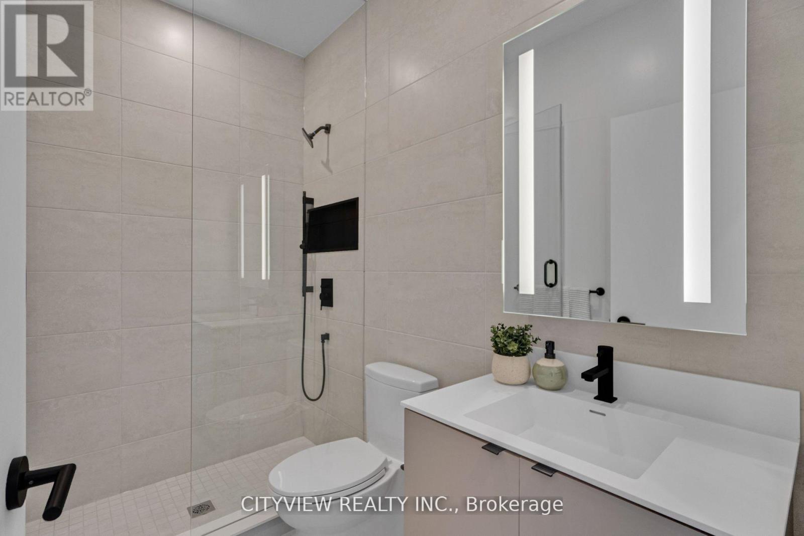 Ph13 - 500 Dupont Street, Toronto, Ontario  M6G 1Y7 - Photo 17 - C12954748