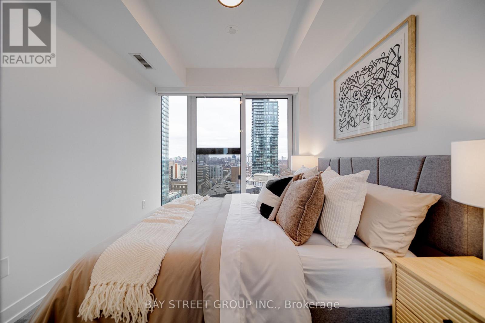 1906 - 771 Yonge Street, Toronto, Ontario  M4W 0B8 - Photo 10 - C12954752