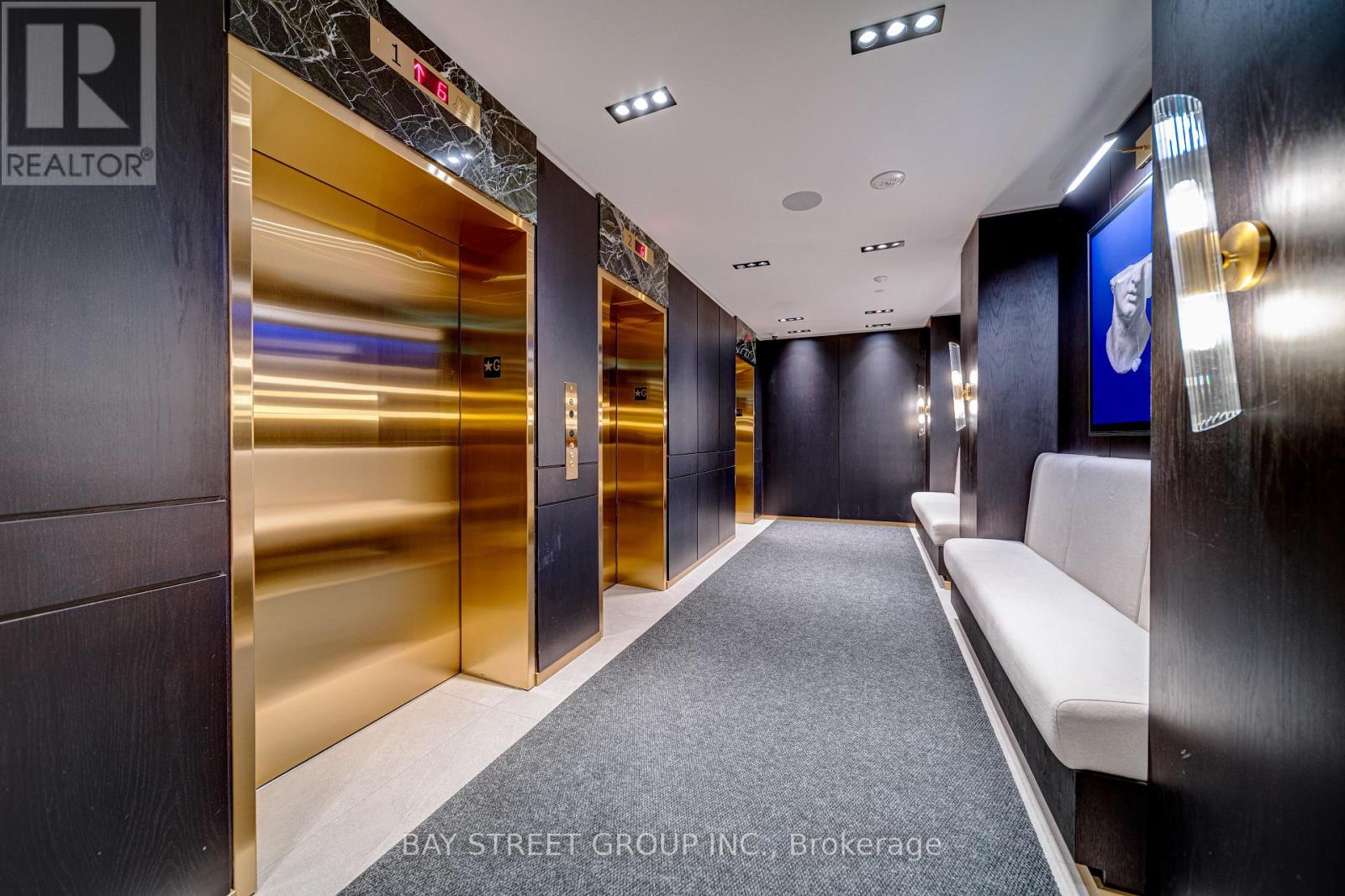 1906 - 771 Yonge Street, Toronto, Ontario  M4W 0B8 - Photo 18 - C12954752