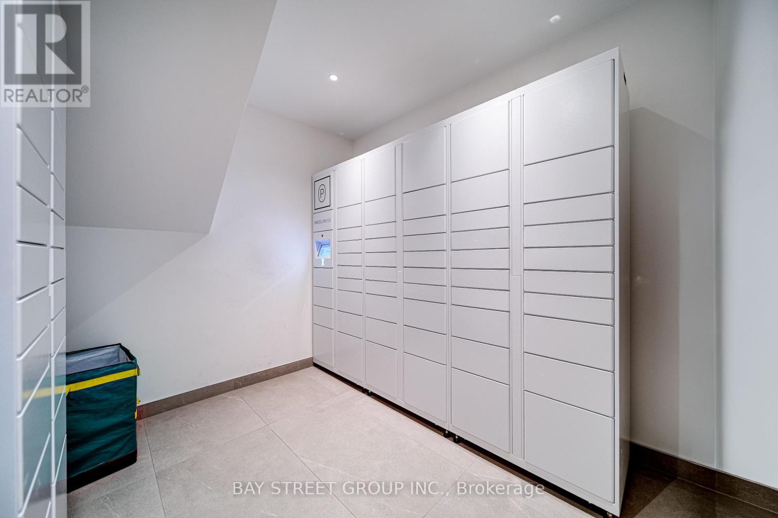 1906 - 771 Yonge Street, Toronto, Ontario  M4W 0B8 - Photo 19 - C12954752