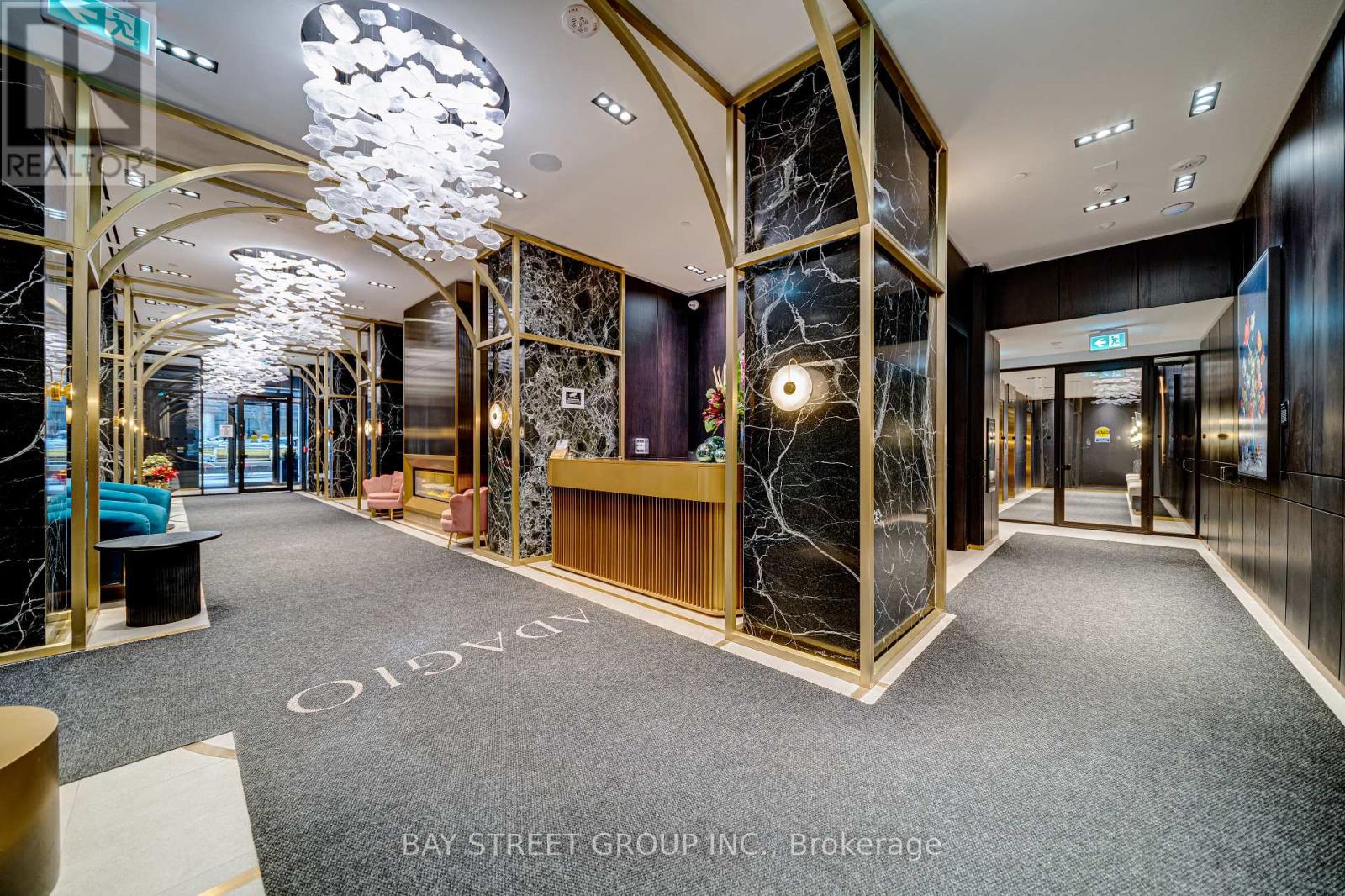 1906 - 771 Yonge Street, Toronto, Ontario  M4W 0B8 - Photo 2 - C12954752