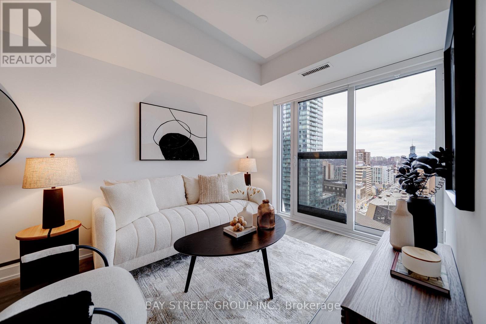 1906 - 771 Yonge Street, Toronto, Ontario  M4W 0B8 - Photo 7 - C12954752