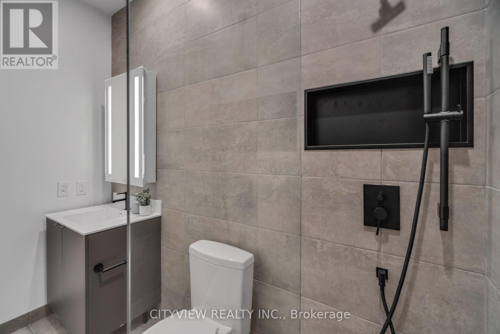 Ph5 - 500 Dupont Street, Toronto, Ontario  M6G 1Y7 - Photo 23 - C12954758