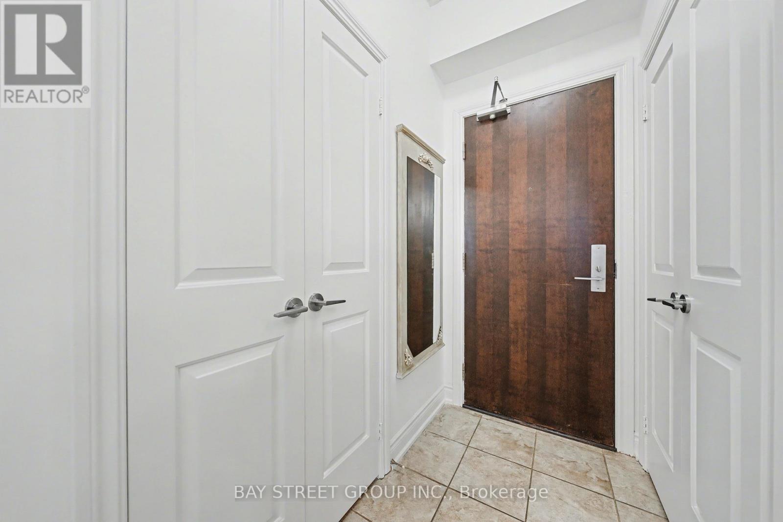 507 - 25 Earlington Avenue, Toronto, Ontario  M8X 3A3 - Photo 11 - W12943652