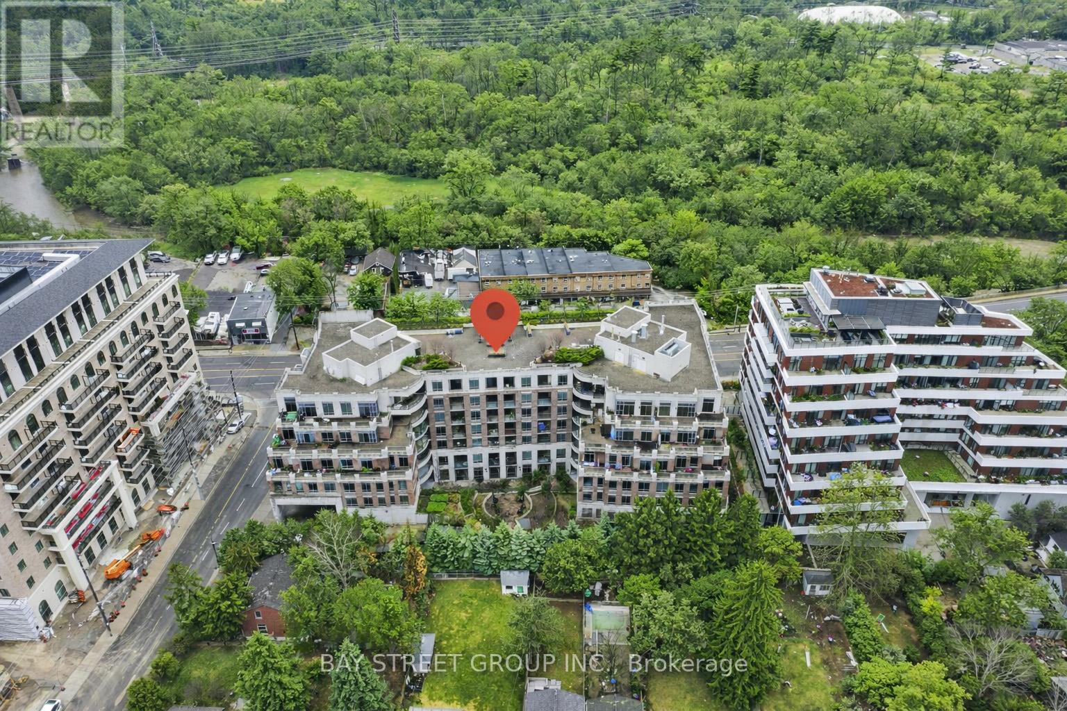 507 - 25 Earlington Avenue, Toronto, Ontario  M8X 3A3 - Photo 2 - W12943652