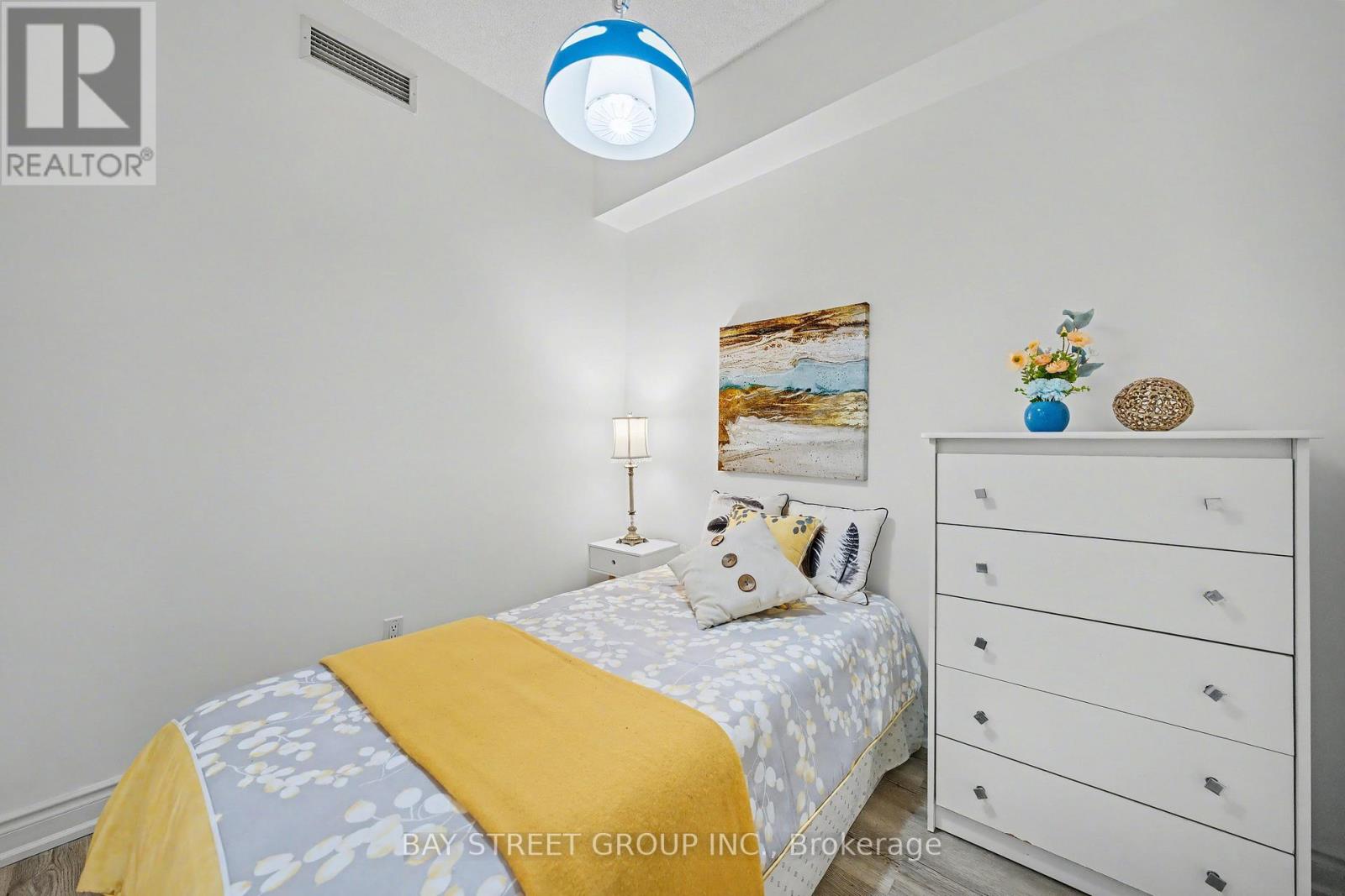 507 - 25 Earlington Avenue, Toronto, Ontario  M8X 3A3 - Photo 22 - W12943652