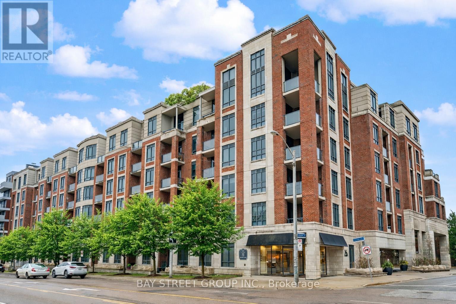 507 - 25 EARLINGTON AVENUE, Toronto, Ontario