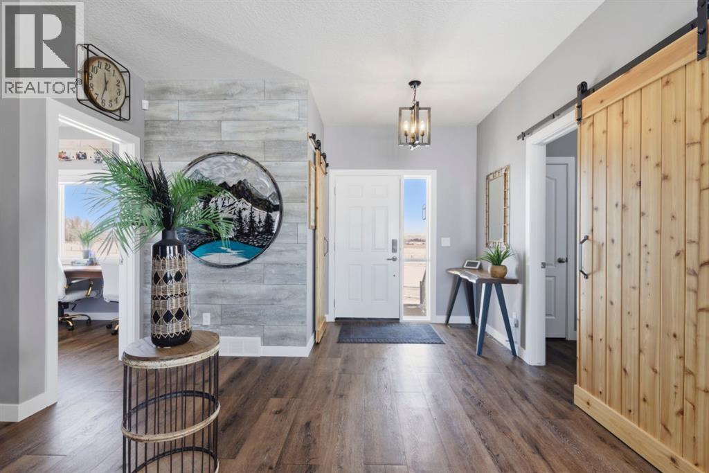 48229 365 Avenue E, Rural Foothills County, Alberta  T1S 5W8 - Photo 4 - A2289910