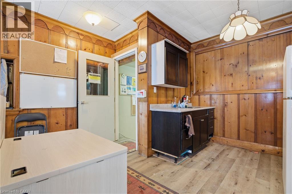 326 Wellington Street N Unit# Unit 1-1, Kitchener, Ontario  N2H 6R6 - Photo 12 - 40801704