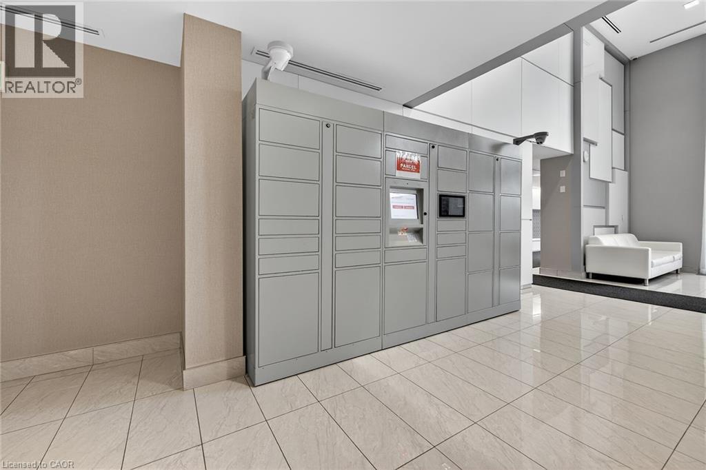 2081 Fairview Street Unit 1402, Burlington, Ontario  L7R 2C8 - Photo 33 - 40817500