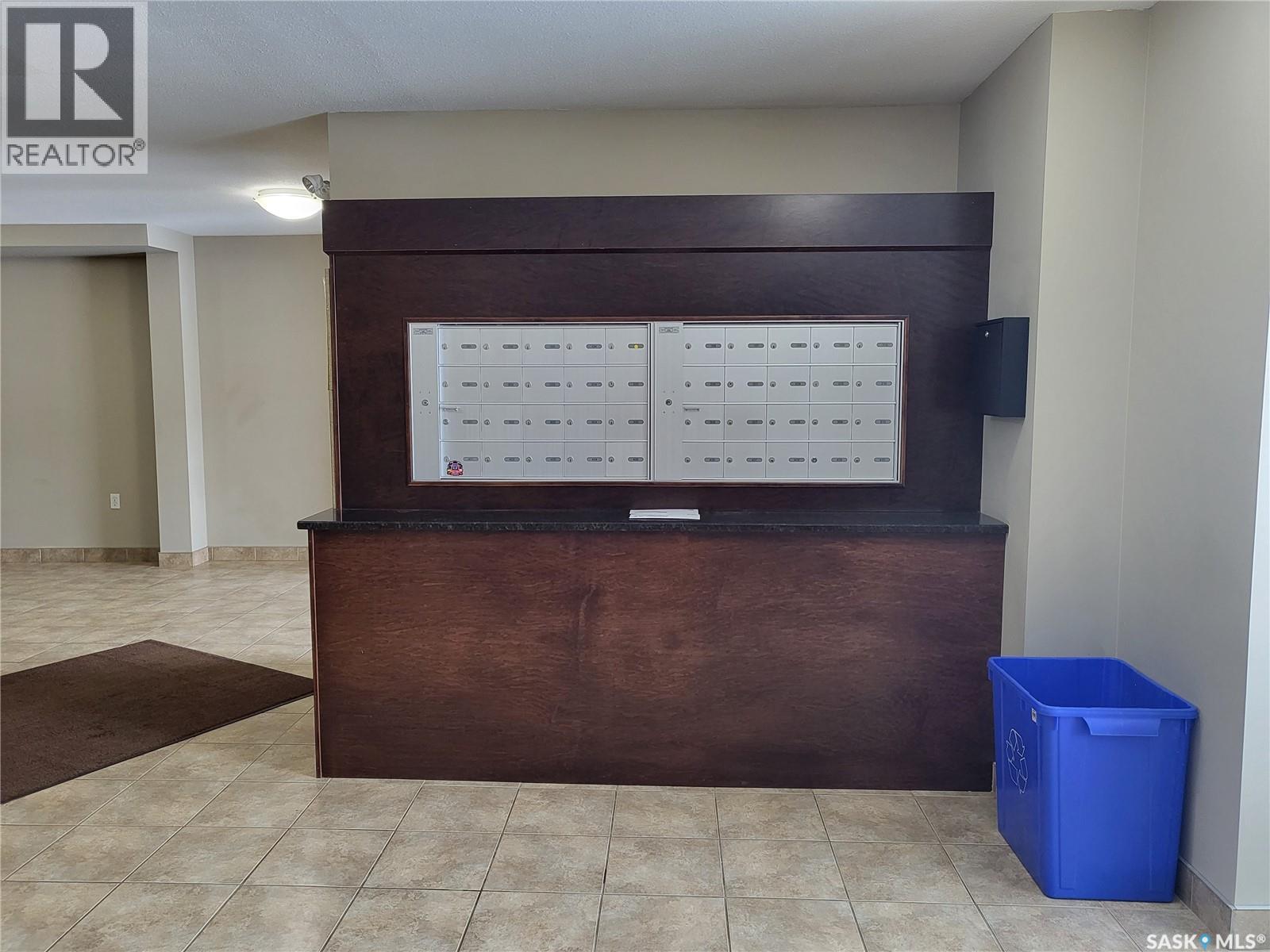 201 308 Petterson Drive, Estevan, Saskatchewan  S4A 2B8 - Photo 4 - SK032022