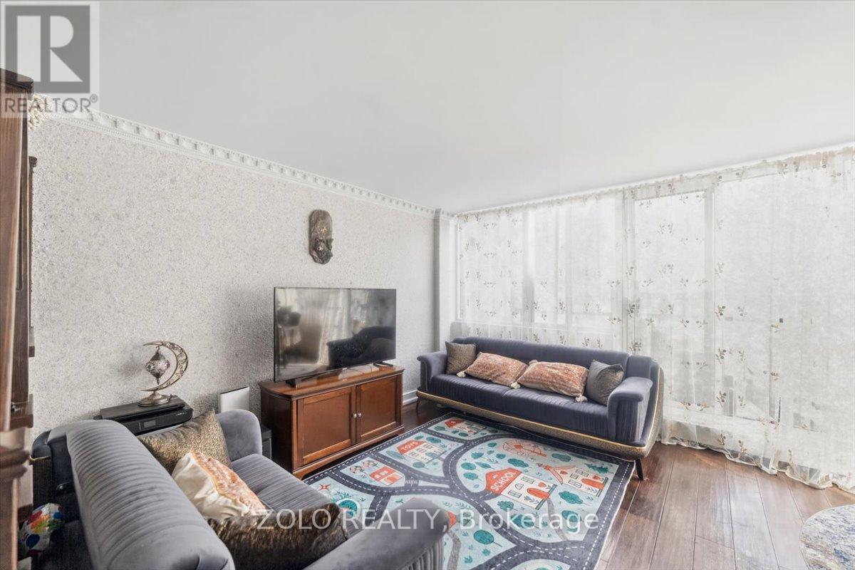 707 - 2121 Roche Court, Mississauga, Ontario  L5K 2C7 - Photo 11 - W12948408