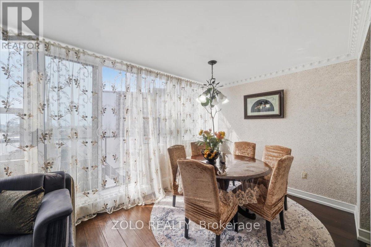 707 - 2121 Roche Court, Mississauga, Ontario  L5K 2C7 - Photo 13 - W12948408