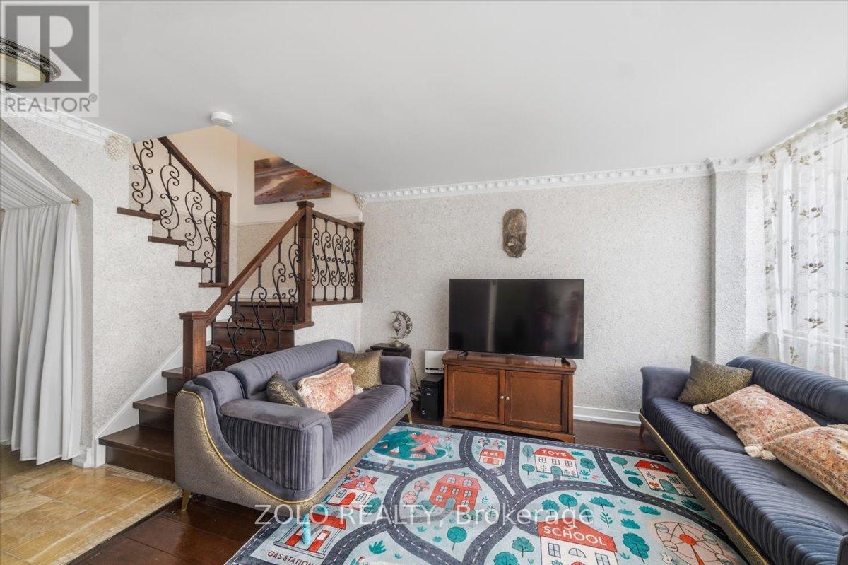 707 - 2121 Roche Court, Mississauga, Ontario  L5K 2C7 - Photo 10 - W12948408