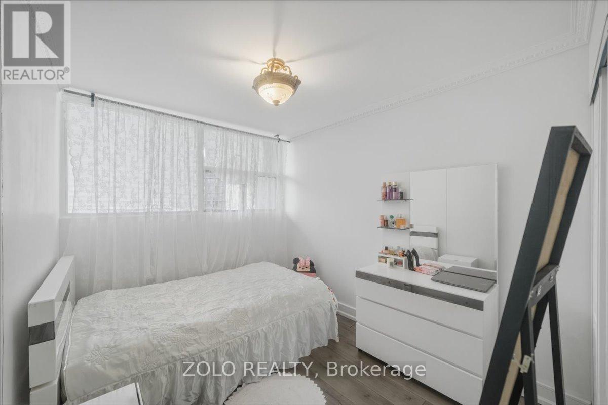 707 - 2121 Roche Court, Mississauga, Ontario  L5K 2C7 - Photo 21 - W12948408