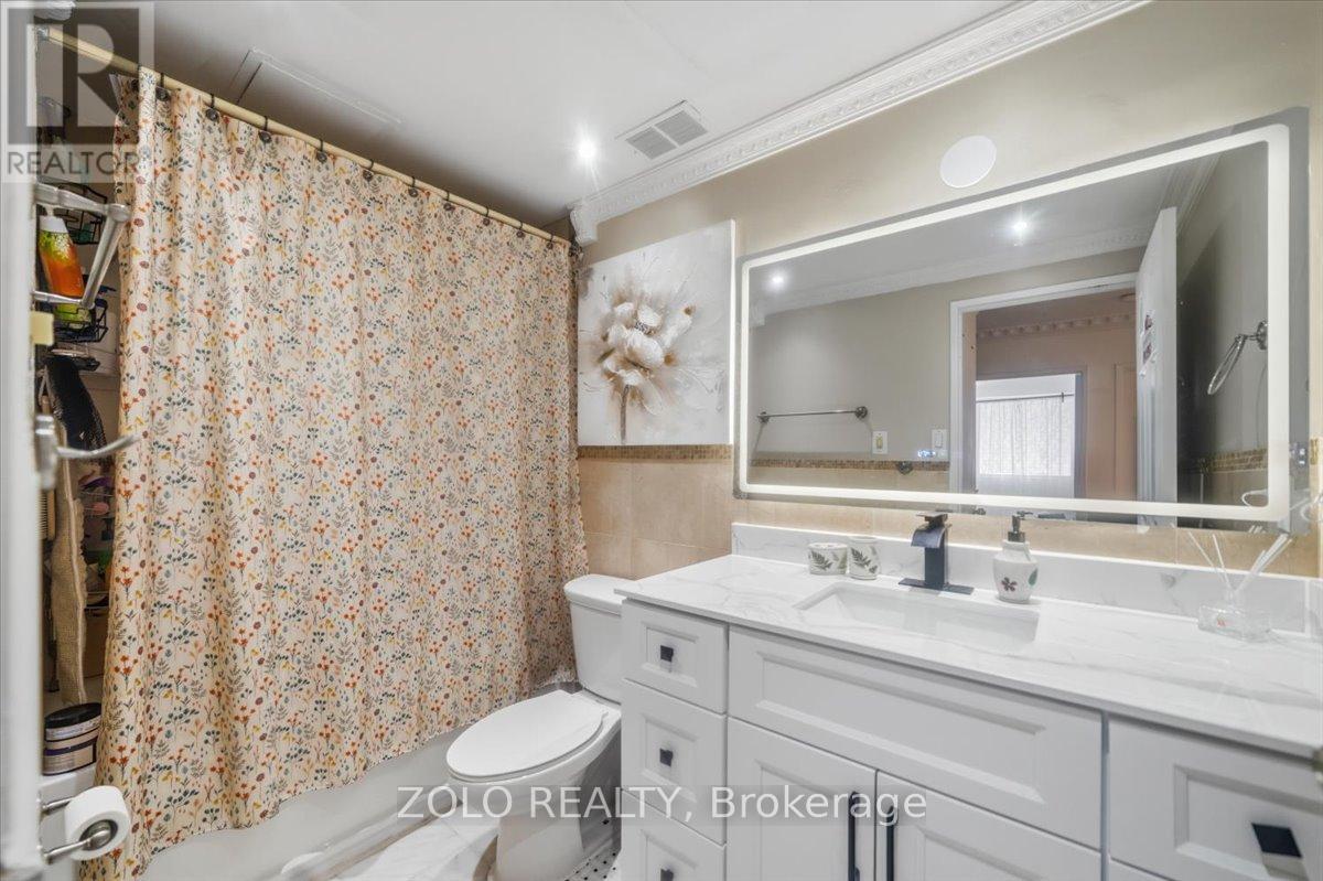 707 - 2121 Roche Court, Mississauga, Ontario  L5K 2C7 - Photo 24 - W12948408