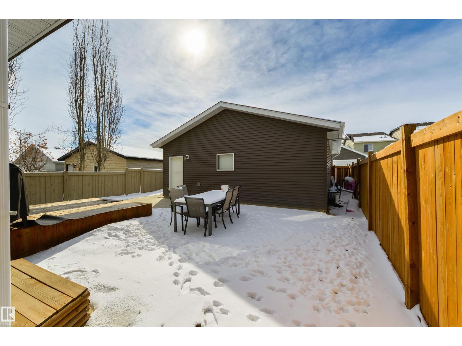 8333 Ellis Cr Nw, Edmonton, Alberta  T6M 0P7 - Photo 6 - E4479705