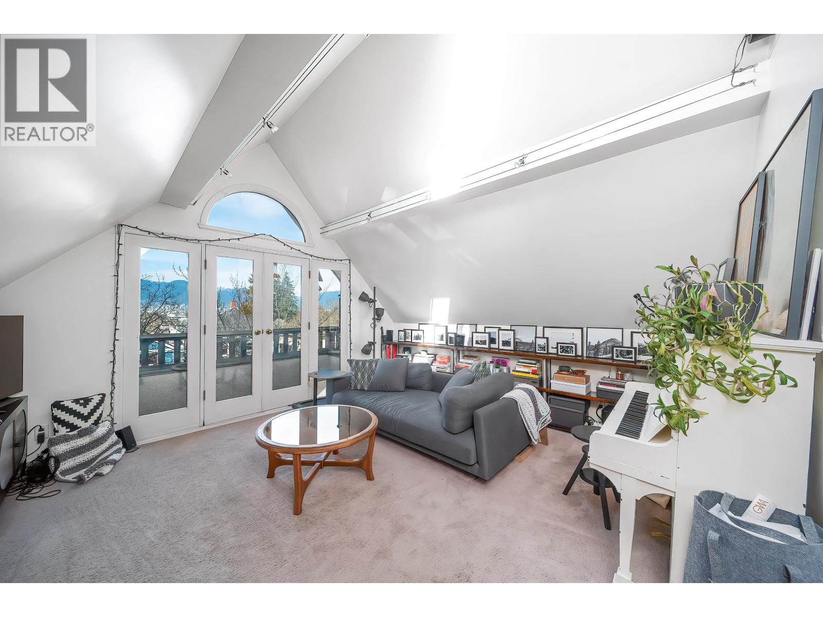 826 E 13TH AVENUE, Vancouver