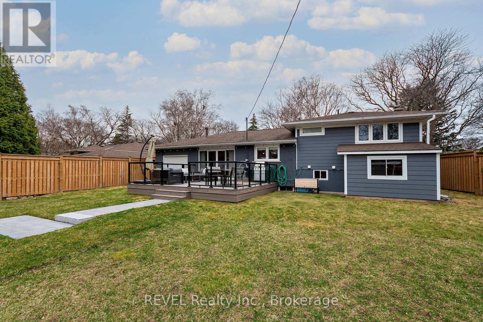 3394 Guildwood Drive, Burlington, Ontario  L7N 1L7 - Photo 39 - W12954836