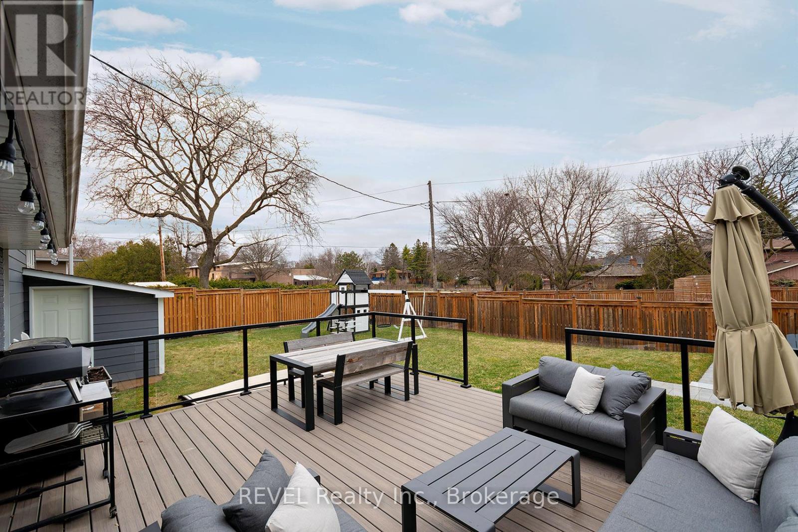 3394 Guildwood Drive, Burlington, Ontario  L7N 1L7 - Photo 40 - W12954836