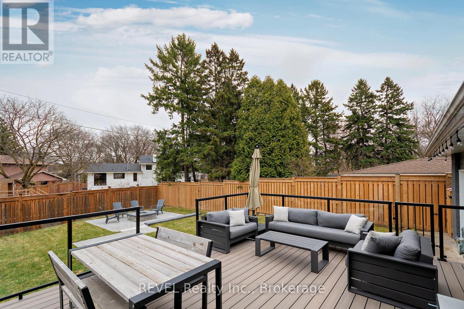 3394 Guildwood Drive, Burlington, Ontario  L7N 1L7 - Photo 42 - W12954836