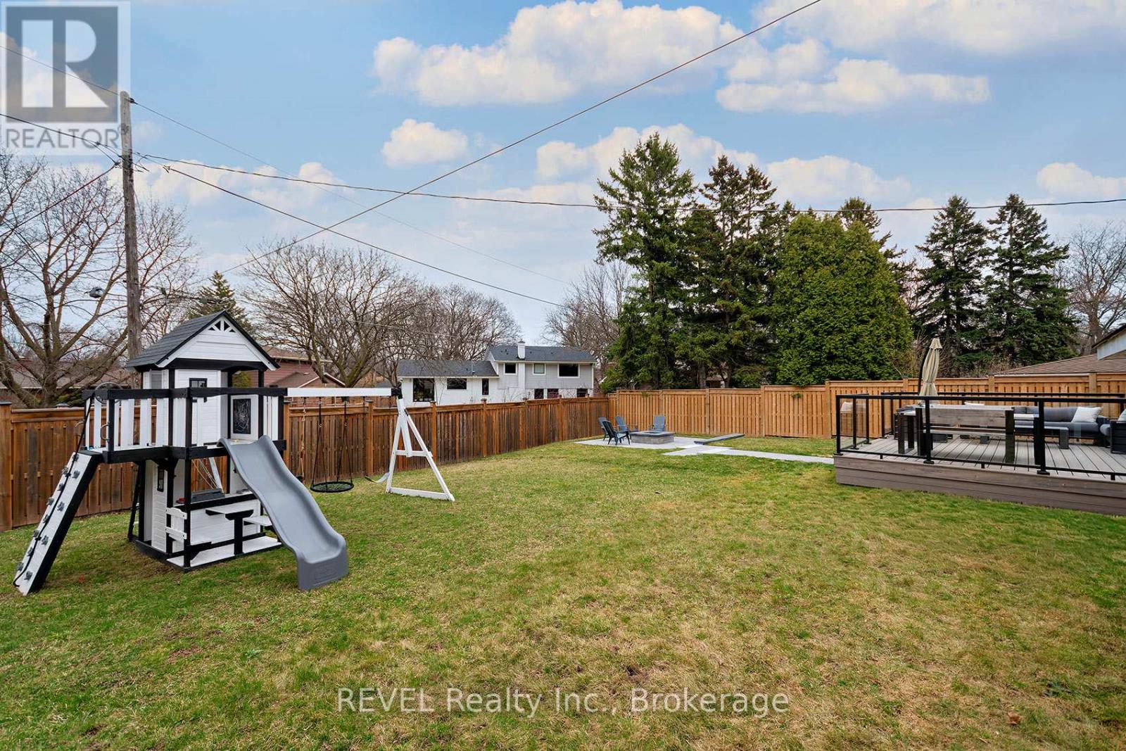 3394 Guildwood Drive, Burlington, Ontario  L7N 1L7 - Photo 46 - W12954836