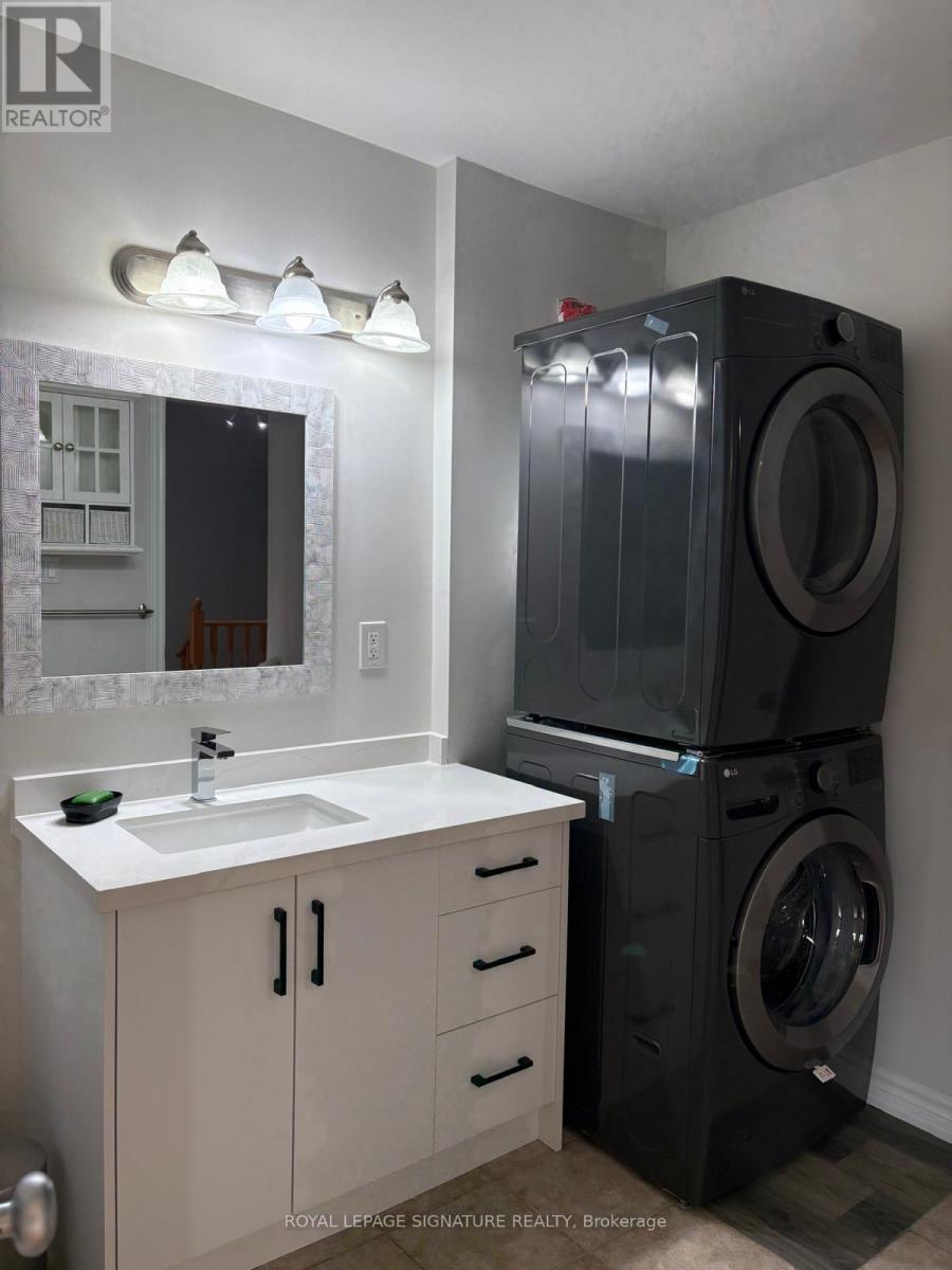 3816 Foxborough Trail, Mississauga, Ontario  L5N 7W4 - Photo 31 - W12951236