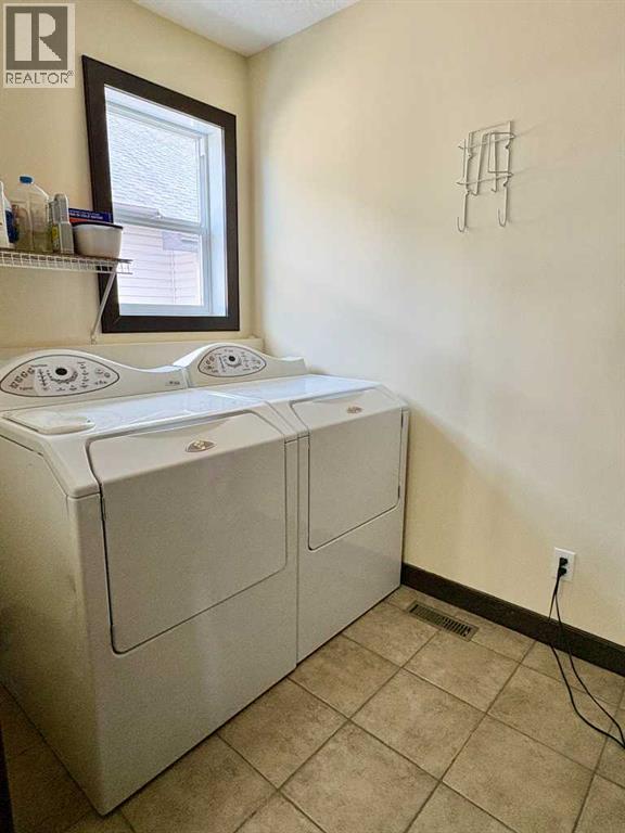 263 Willow Ridge Manor Sw, Diamond Valley, Alberta  T0L 0H0 - Photo 21 - A2292077