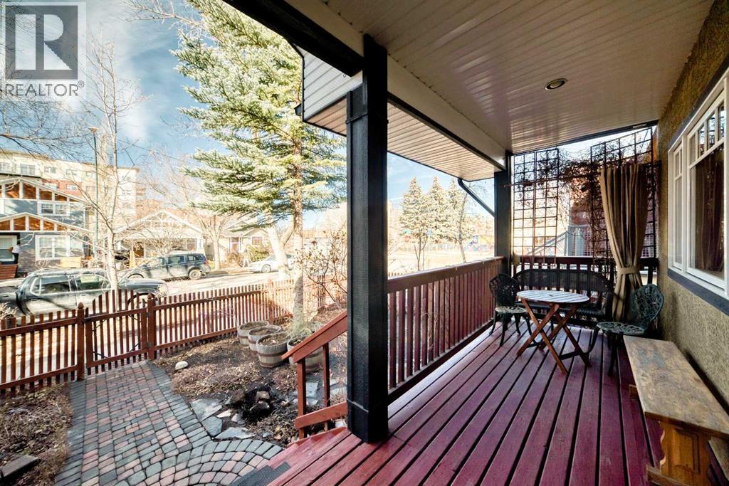 452 13 Street Nw, Calgary, Alberta  T2N 1Z2 - Photo 3 - A2294833