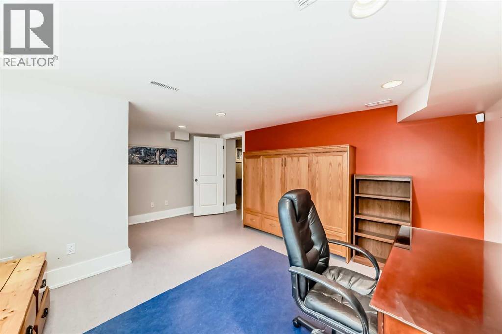 452 13 Street Nw, Calgary, Alberta  T2N 1Z2 - Photo 36 - A2294833