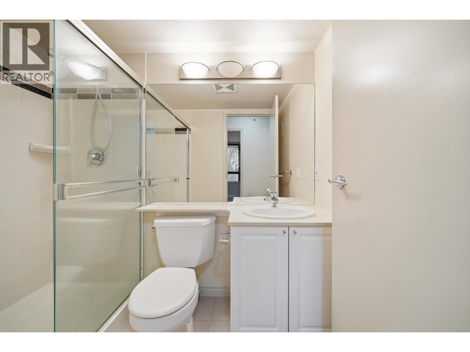 303 6331 Buswell Street, Richmond, British Columbia  V6Y 4H2 - Photo 15 - R3106817