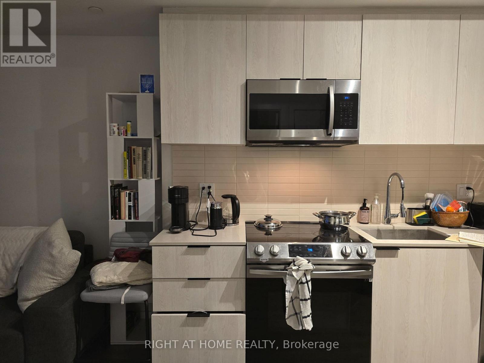 914 - 50 Power Street, Toronto, Ontario  M5A 0V3 - Photo 8 - C12954776