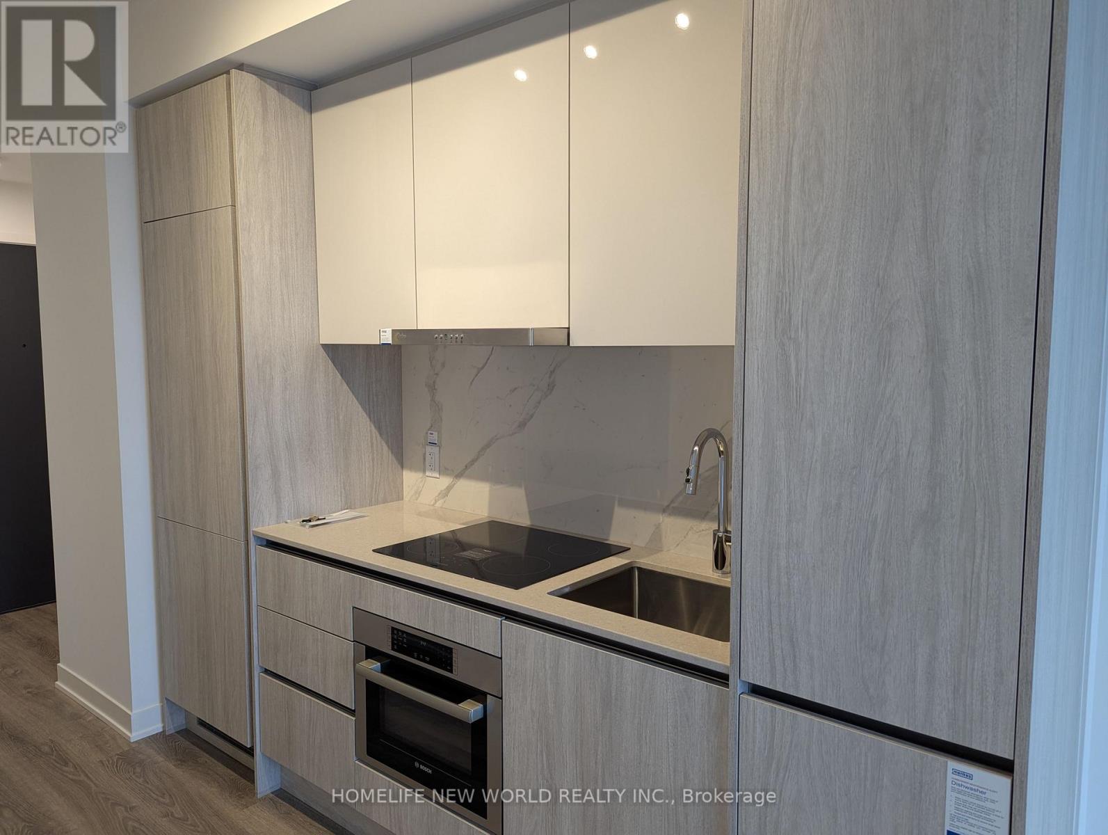 4202 - 180 Front Street E, Toronto, Ontario  M5A 0A9 - Photo 10 - C12954780