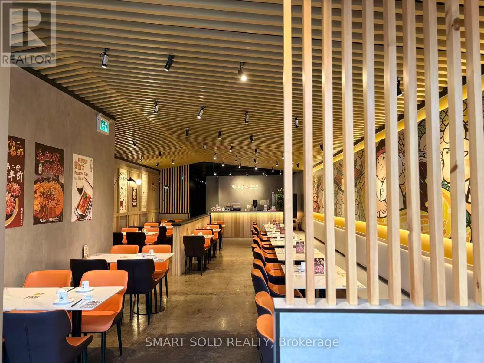 333 Spadina Avenue, Toronto, Ontario  M5T 2E9 - Photo 2 - C12954788