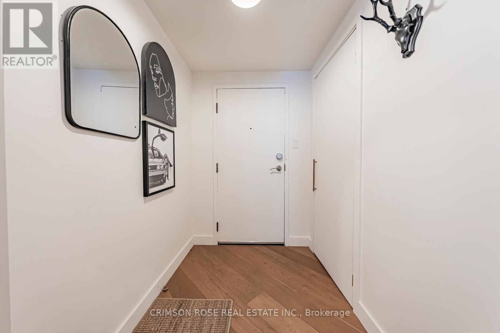 1107 - 10 Queens Quay W, Toronto, Ontario  M5J 2R9 - Photo 4 - C12954806