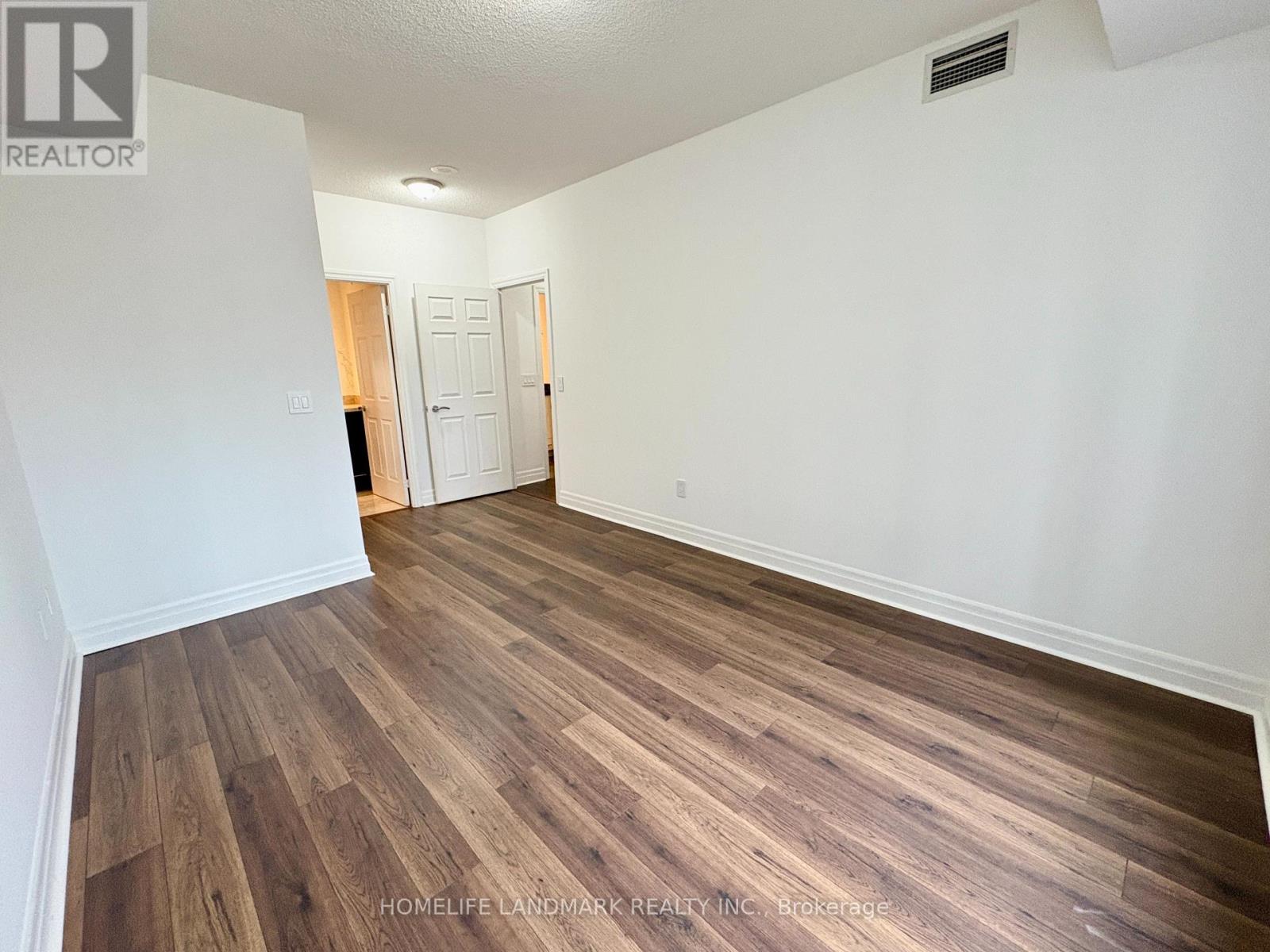 2102 - 35 Balmuto Street, Toronto, Ontario  M4Y 0A3 - Photo 17 - C12954816