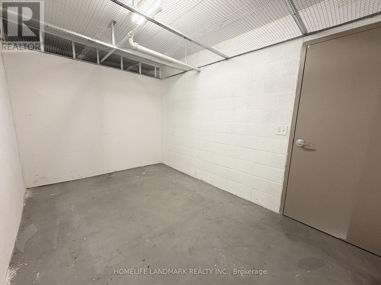 2102 - 35 Balmuto Street, Toronto, Ontario  M4Y 0A3 - Photo 31 - C12954816