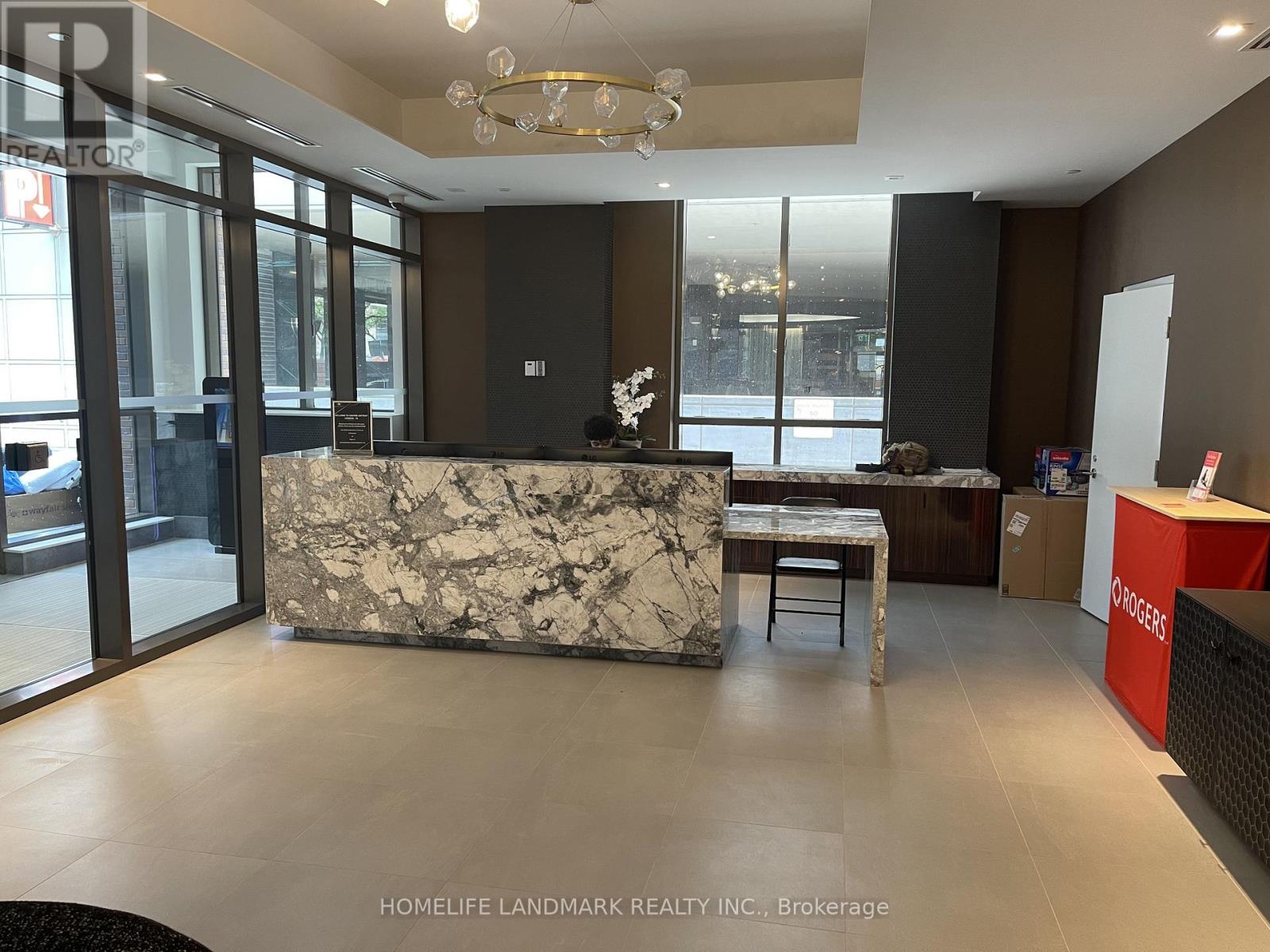 3215 - 8 Widmer Street, Toronto, Ontario  M5V 0W6 - Photo 2 - C12954820