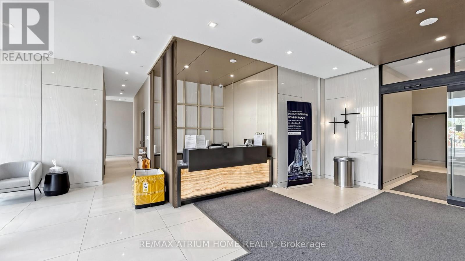 N3101 - 7 Golden Lion Heights, Toronto, Ontario  M2M 0C1 - Photo 2 - C12954840