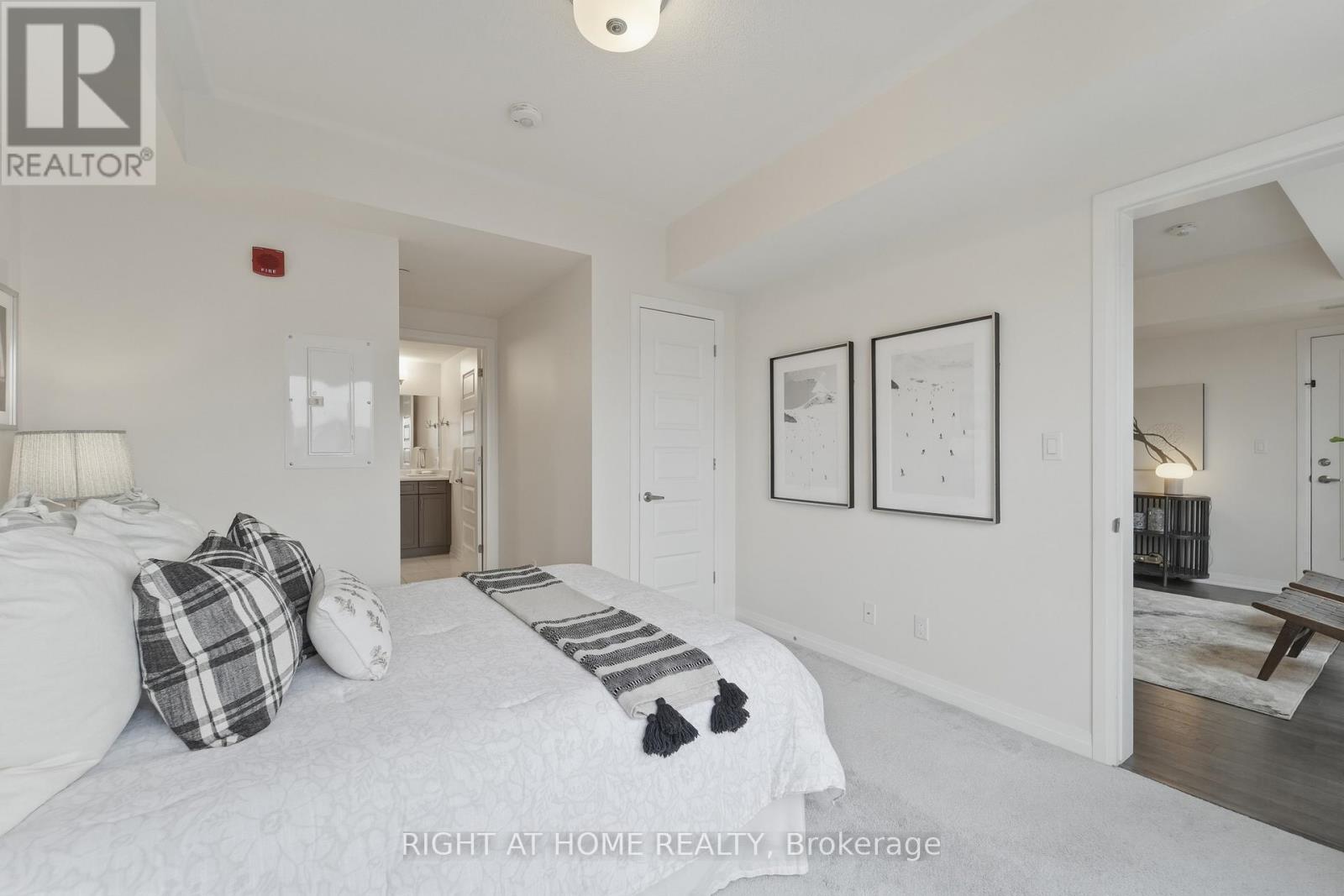 503 - 2 Adam Sellers Street, Markham, Ontario  L6B 1P2 - Photo 19 - N12954794