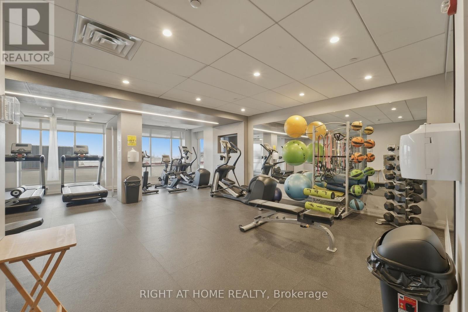 503 - 2 Adam Sellers Street, Markham, Ontario  L6B 1P2 - Photo 36 - N12954794